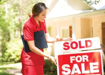 How Just Sold Postcards Help Real Estate Agents Obtain New Listings